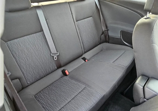 Opel Astra cena 29900 przebieg: 183000, rok produkcji 2012 z Orzysz małe 106